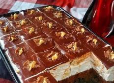 Fantastične kocke pudinga s stepeno smetano - najboljša sladica, ki ste jo kdajkoli poskusili!